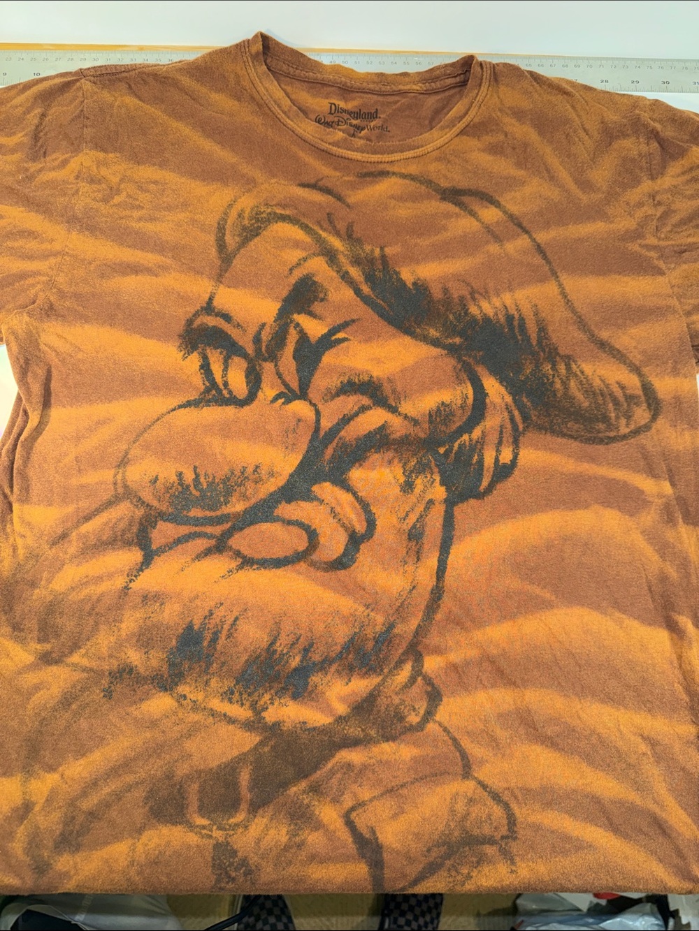 Disney Men’s brown and light brown Grumpy Graphic Short Sleeve Tee
